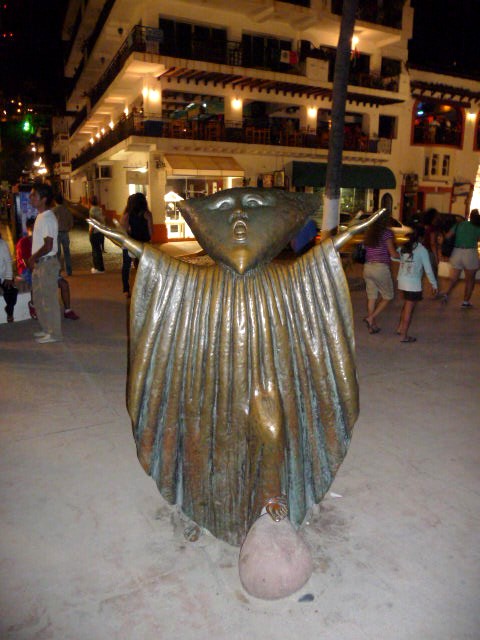 Puerto Vallarta sculpture In Seach of Reason by Bustamante